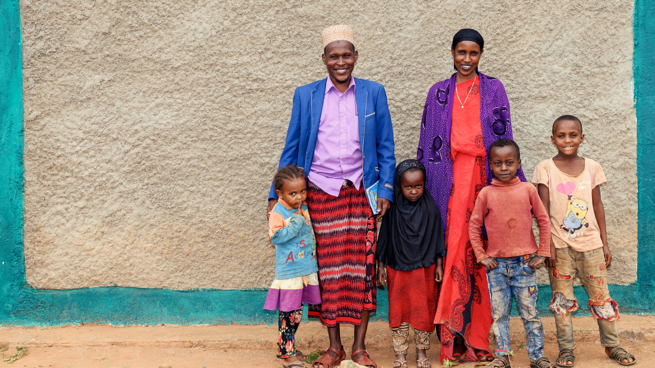 Dambi Dida and family - Ethiopia 1