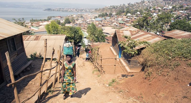 Woman in Bukavu - WEE BOX - Lent 2020