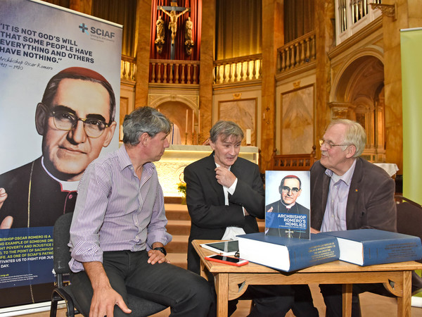 Oscar romero book