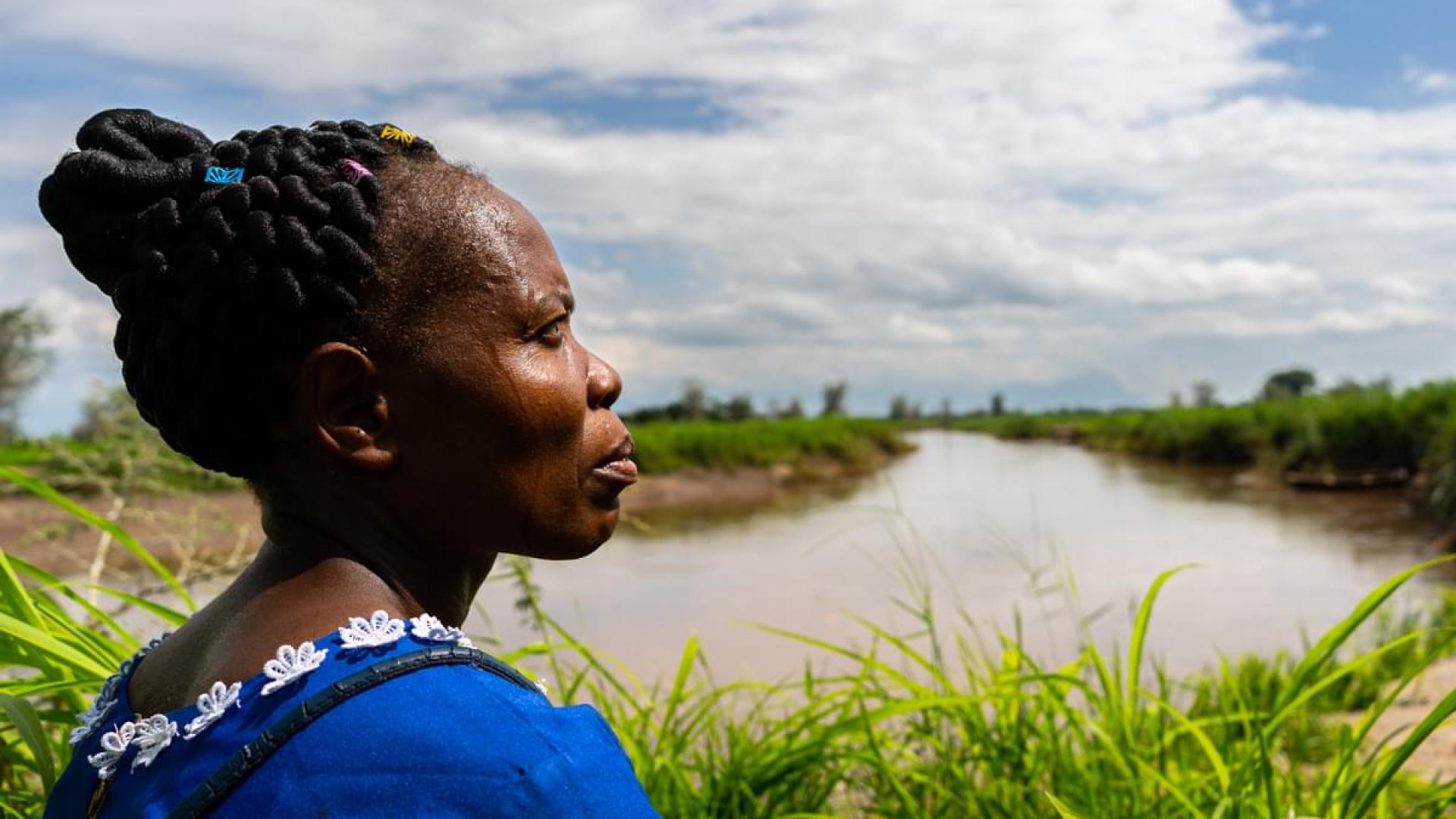 Enifa from Malawi, looking out into the distance