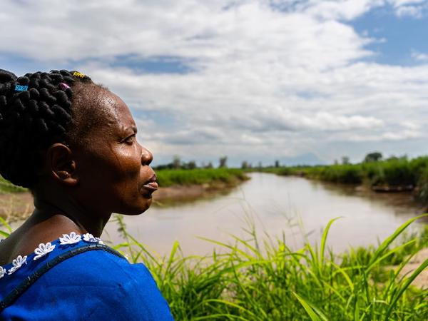 Enifa from Malawi, looking out into the distance