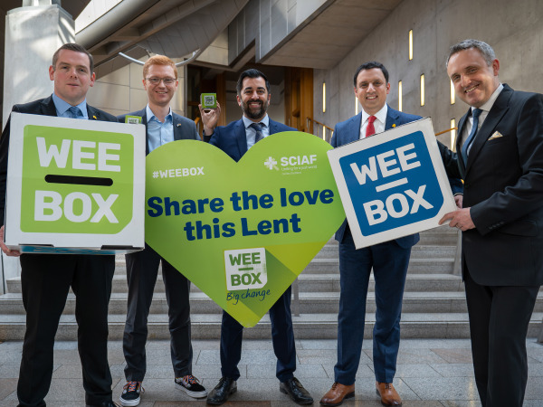 WEE BOX in parliament